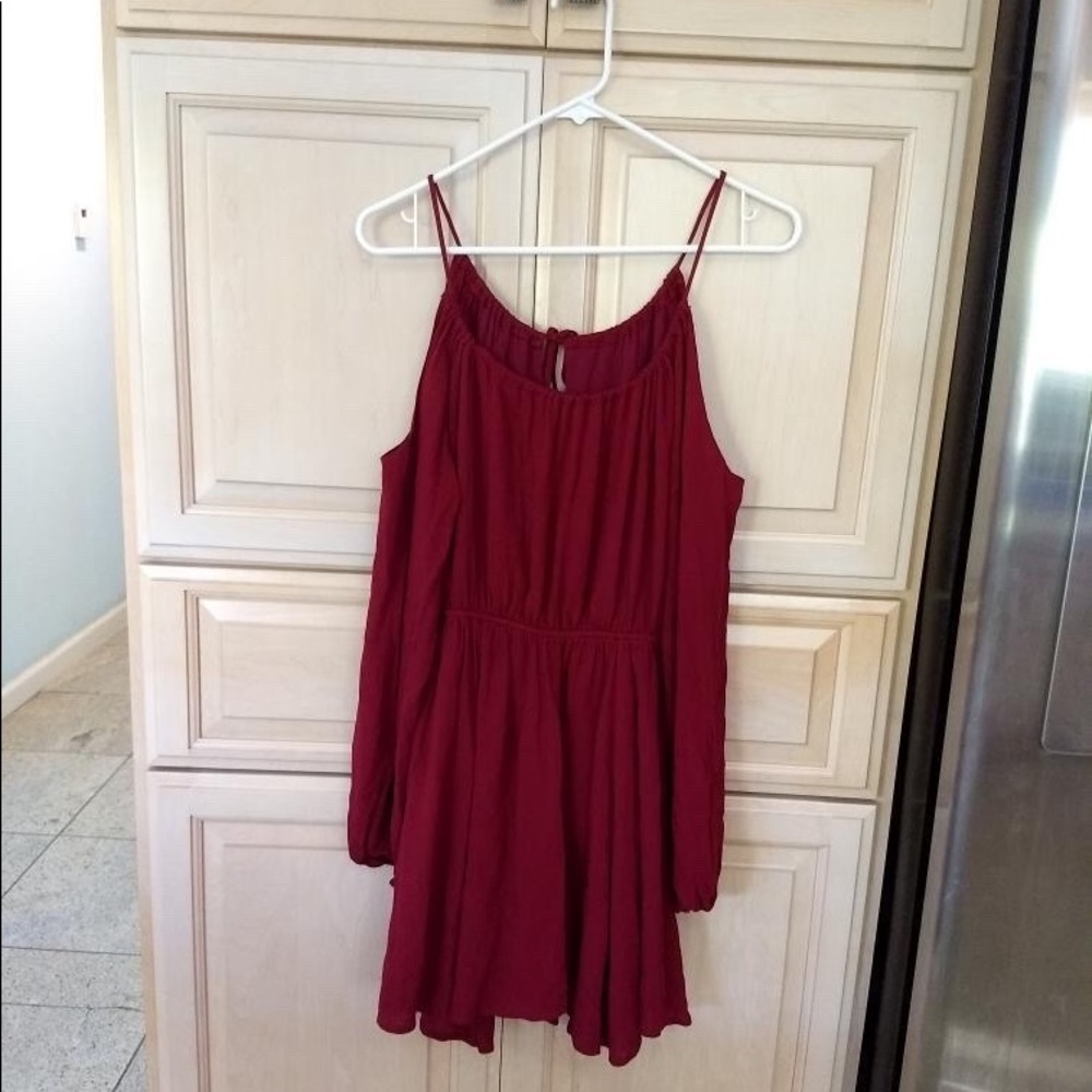 🆕 Irene’s Story: Cold Shoulder Dress w/ Cut-Out